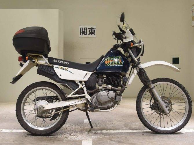 Suzuki djebel 125-250