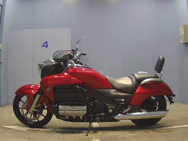Honda gl 1500 valkyrie - обзор, технические характеристики | mymot - каталог мотоциклов и все объявления об их продаже в одном месте