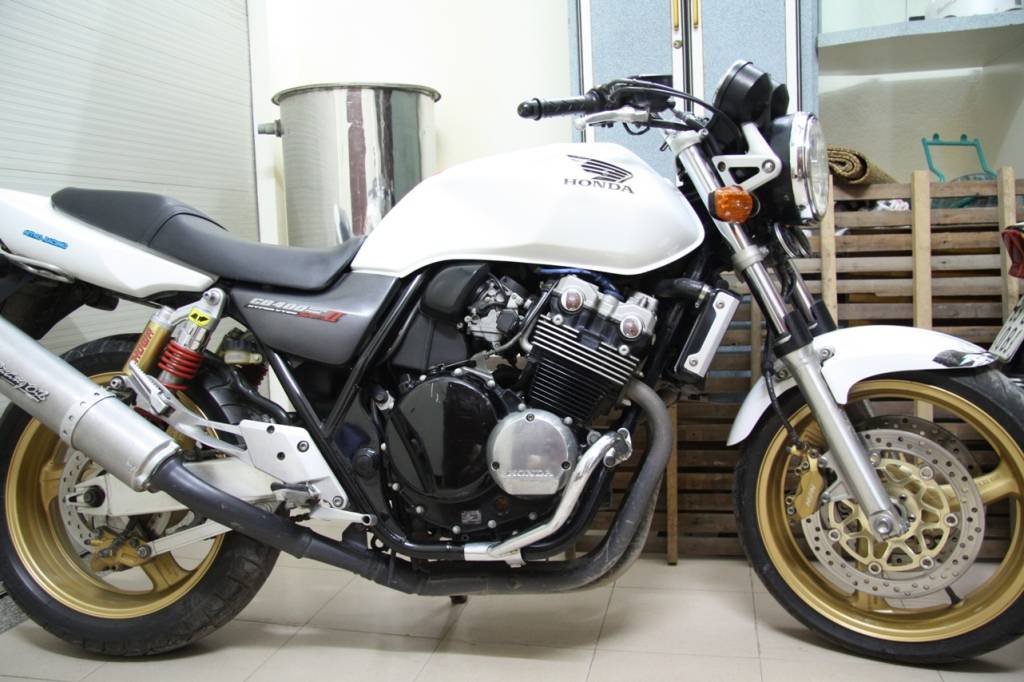 Обзор мотоцикла honda cb400f (2013)
