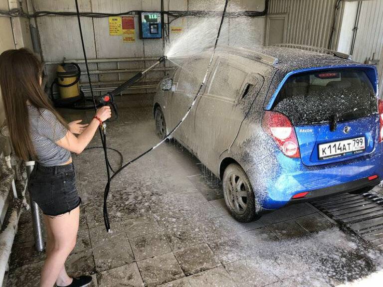 Как мыть машину правильно?