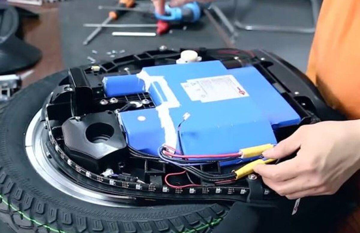 Как разобрать inmotion v5 для ремонта (замены) шины или камеры