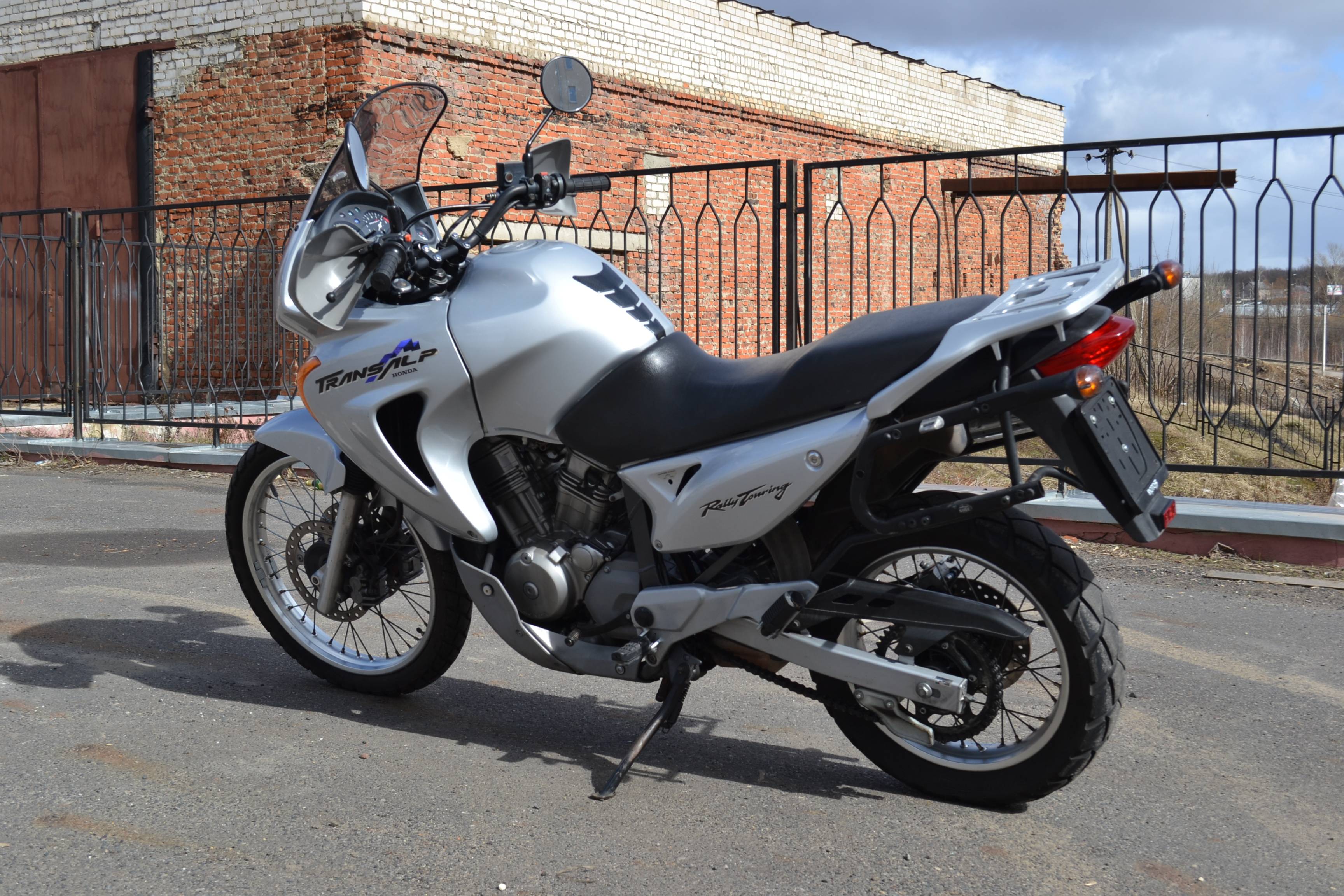 Мотоцикл honda xl 650 v transalp: обзор и технические характеристики | ⚡chtocar