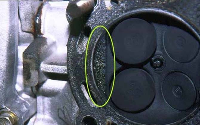 Причины детонации двигателя после выключения зажигания