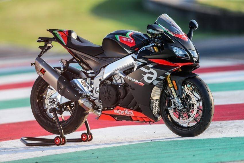 Обзор yamaha fz-10 2021 vs. aprilia tuono v4 1100 rr