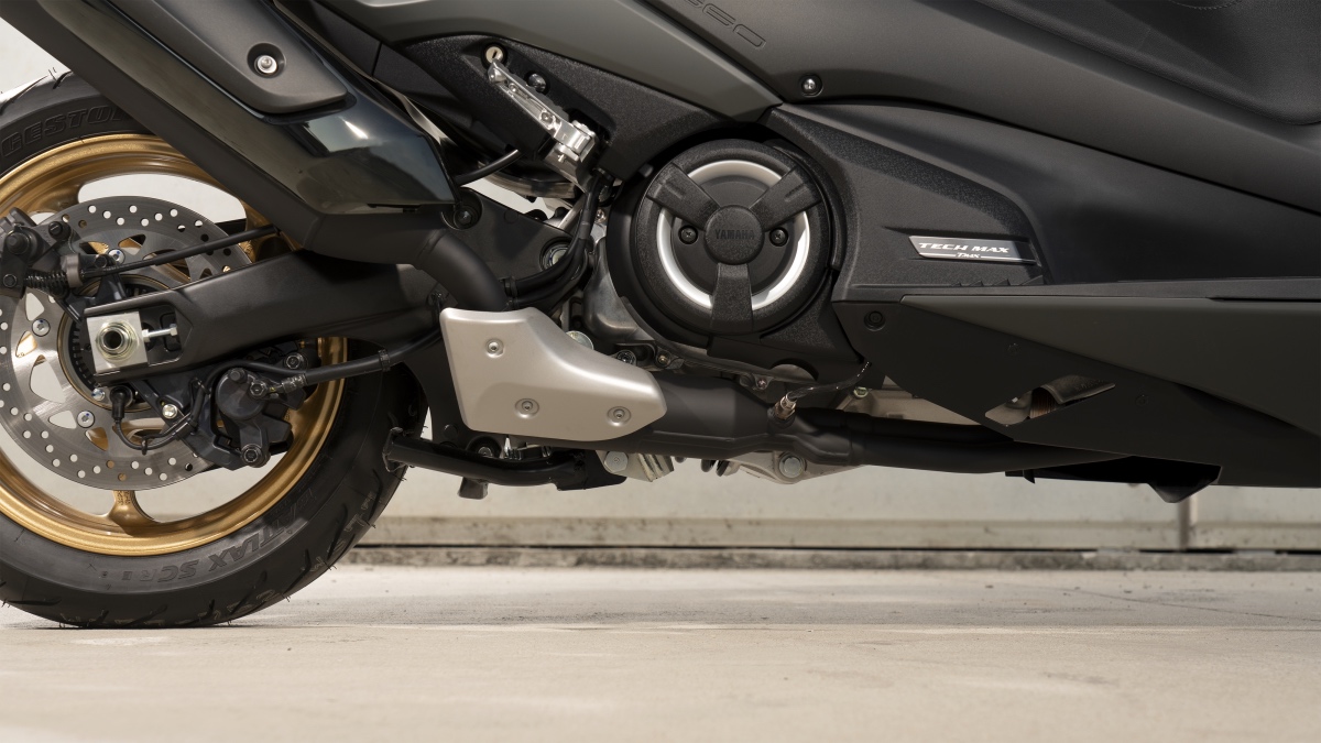 Макси скутер yamaha tmax 2021. подробности, фото и обновления