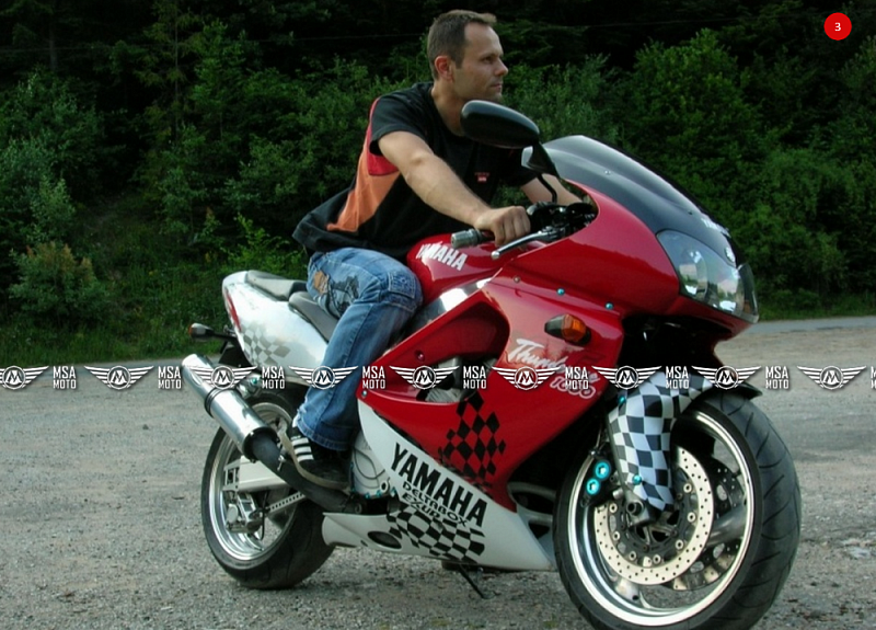 Тест-драйв мотоцикла yamaha tdm850 от моторевю, за рулем.