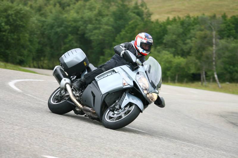 Мотоциклы yamaha fjr1300 — обзор и история появления модели