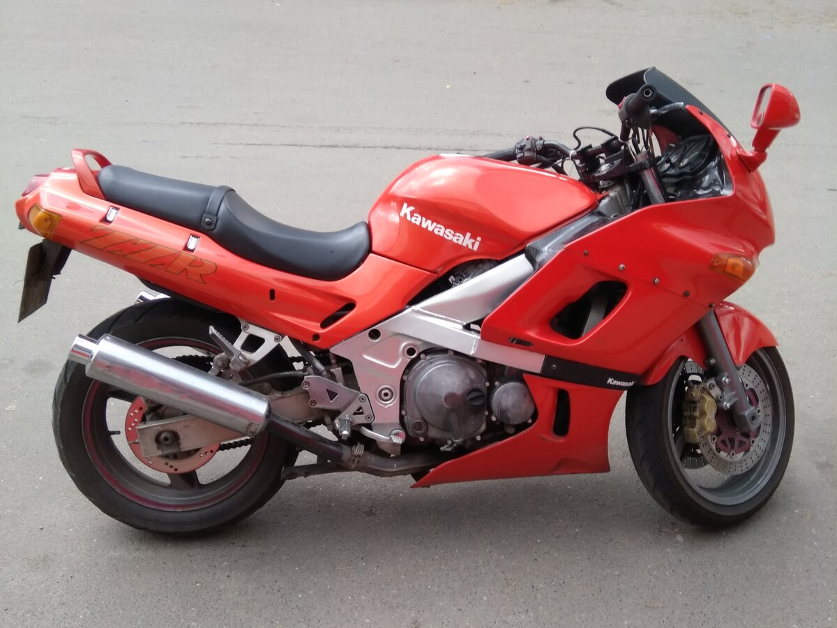 Обзор мотоцикла кавасаки zzr 400: технические характеристики | ⚡chtocar