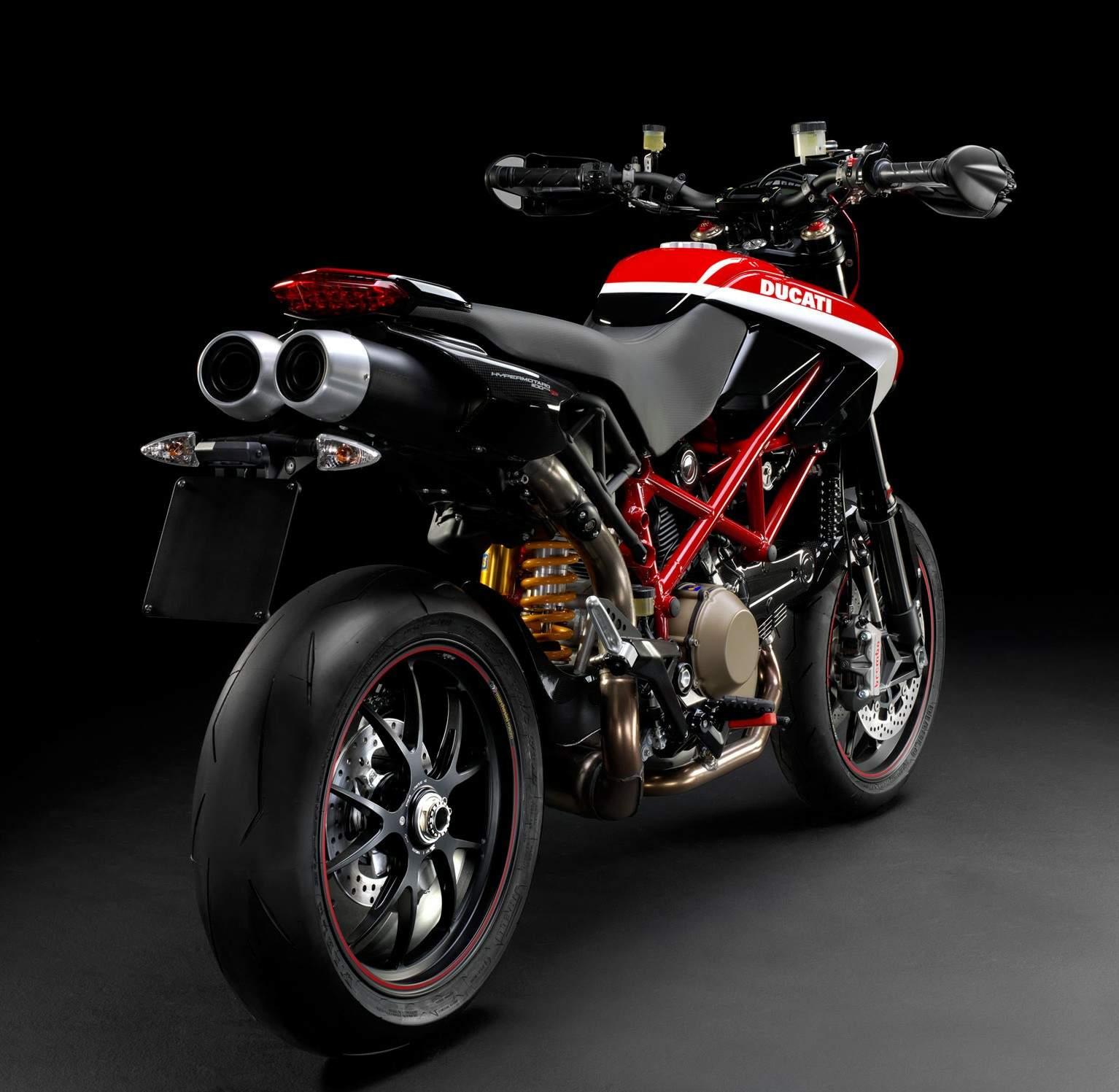 Ducati hypermotard 1100 (2007-2012) review | mcn