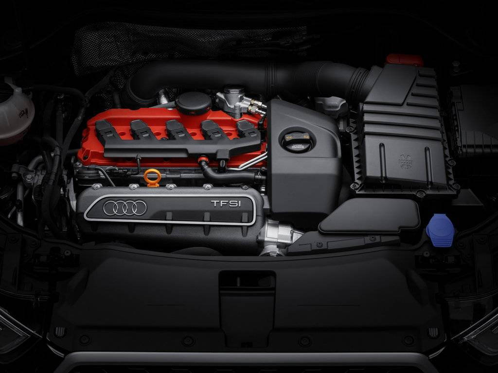Audi q5 второго поколения в россии: обзор, характеристики, комплектации и цены, двигатели tfsi, отзывы