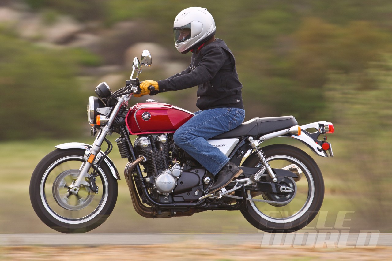 Мотоцикл honda cb 1100 — интересный выбор для ценителей ретро