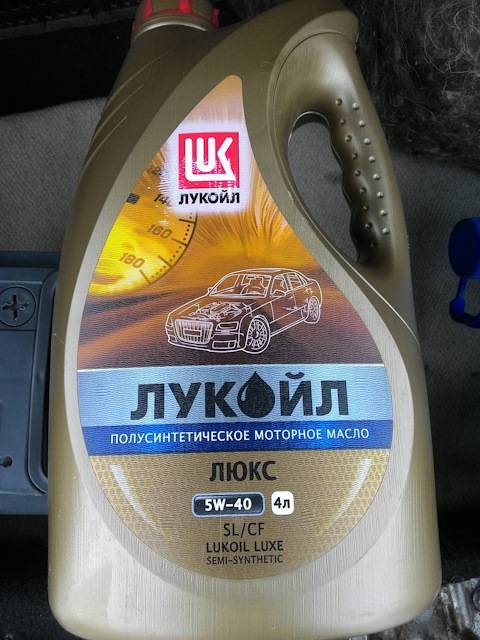 Какое масло лить в приору 16 клапанную? выбираем по критериям