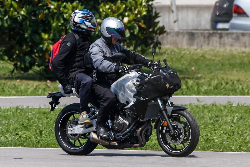 Yamaha MT 07 посадка