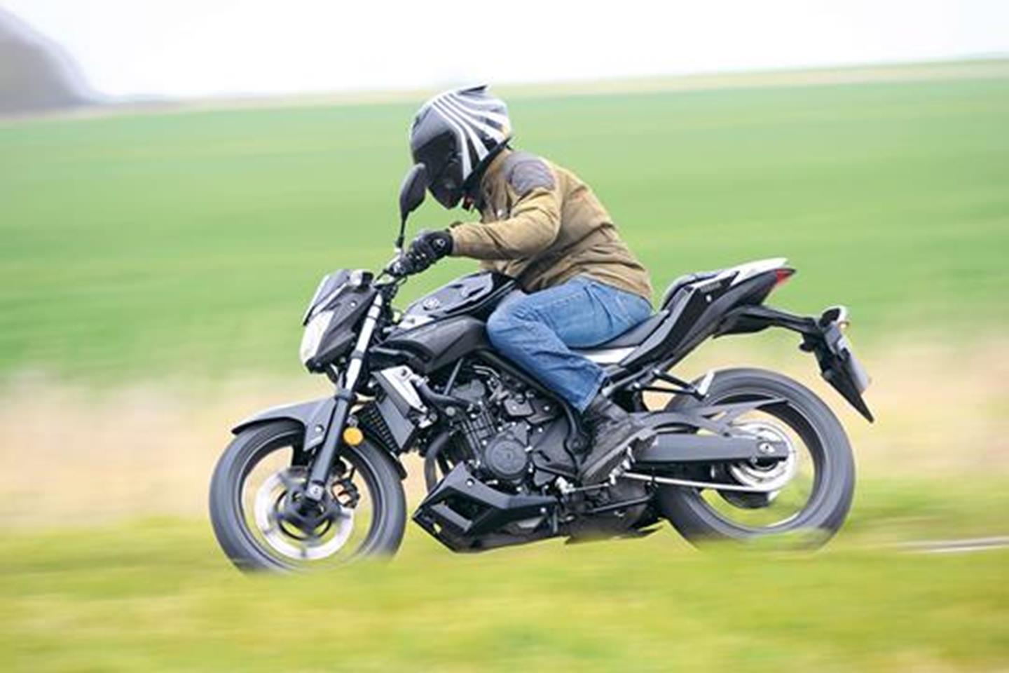 Мотоцикл ямаха mt-07 - легкий и доступный нейкед