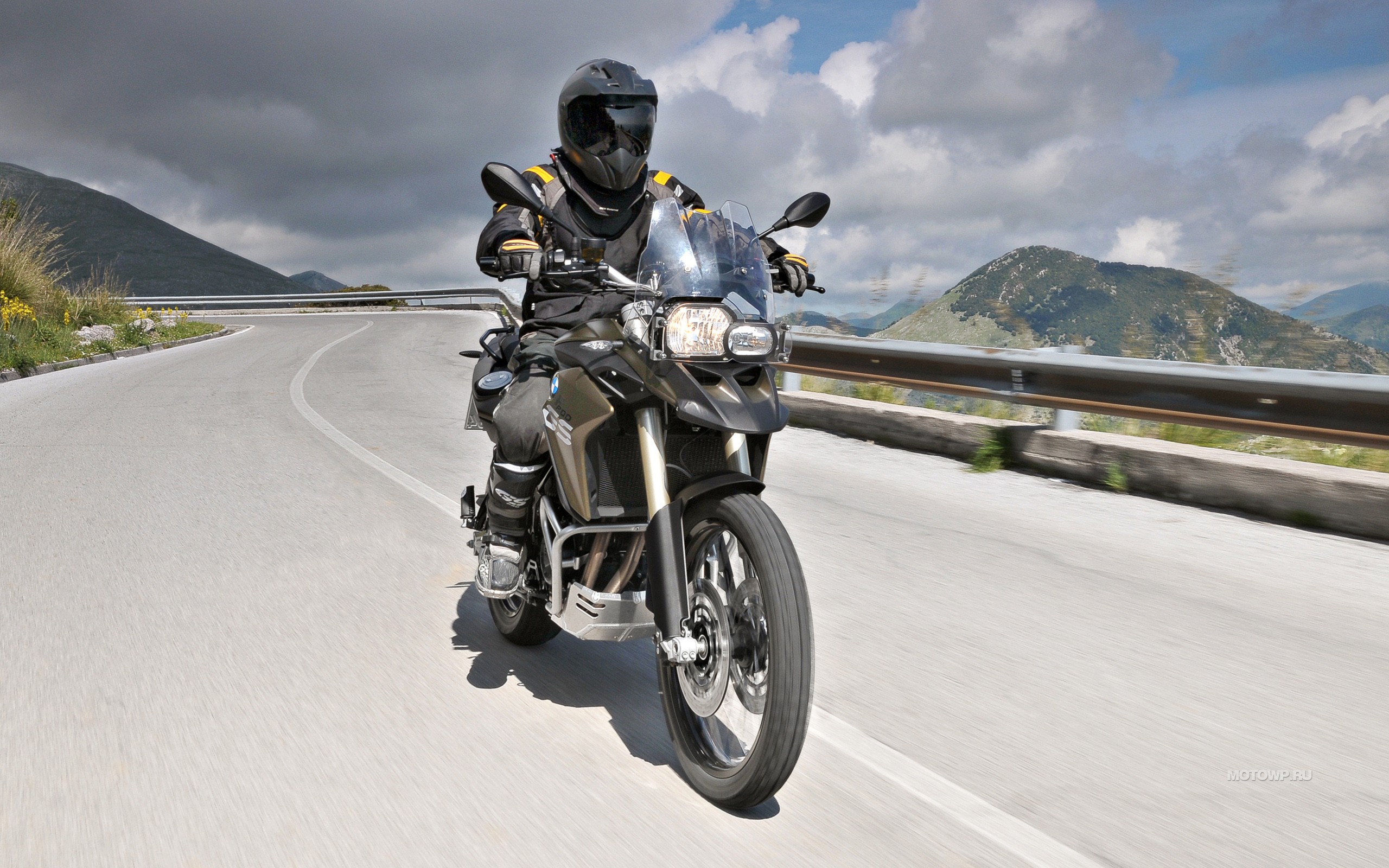 Мотоцикл bmw f800r: технические характеристики, фото и отзывы