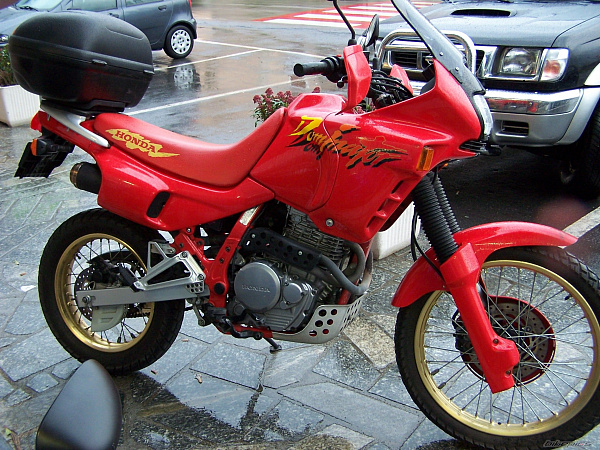 Характеристики honda nx 650 dominator