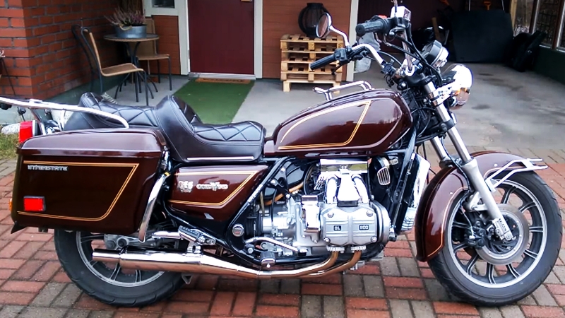 Honda gl650 silver wing: review, history, specs
