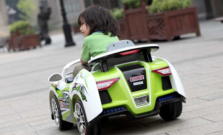 Обзор лучших детских электромобилей на аккумуляторе; машины с пультом управления для детей от 3 до 8 лет, двухместные rivertoys, audi