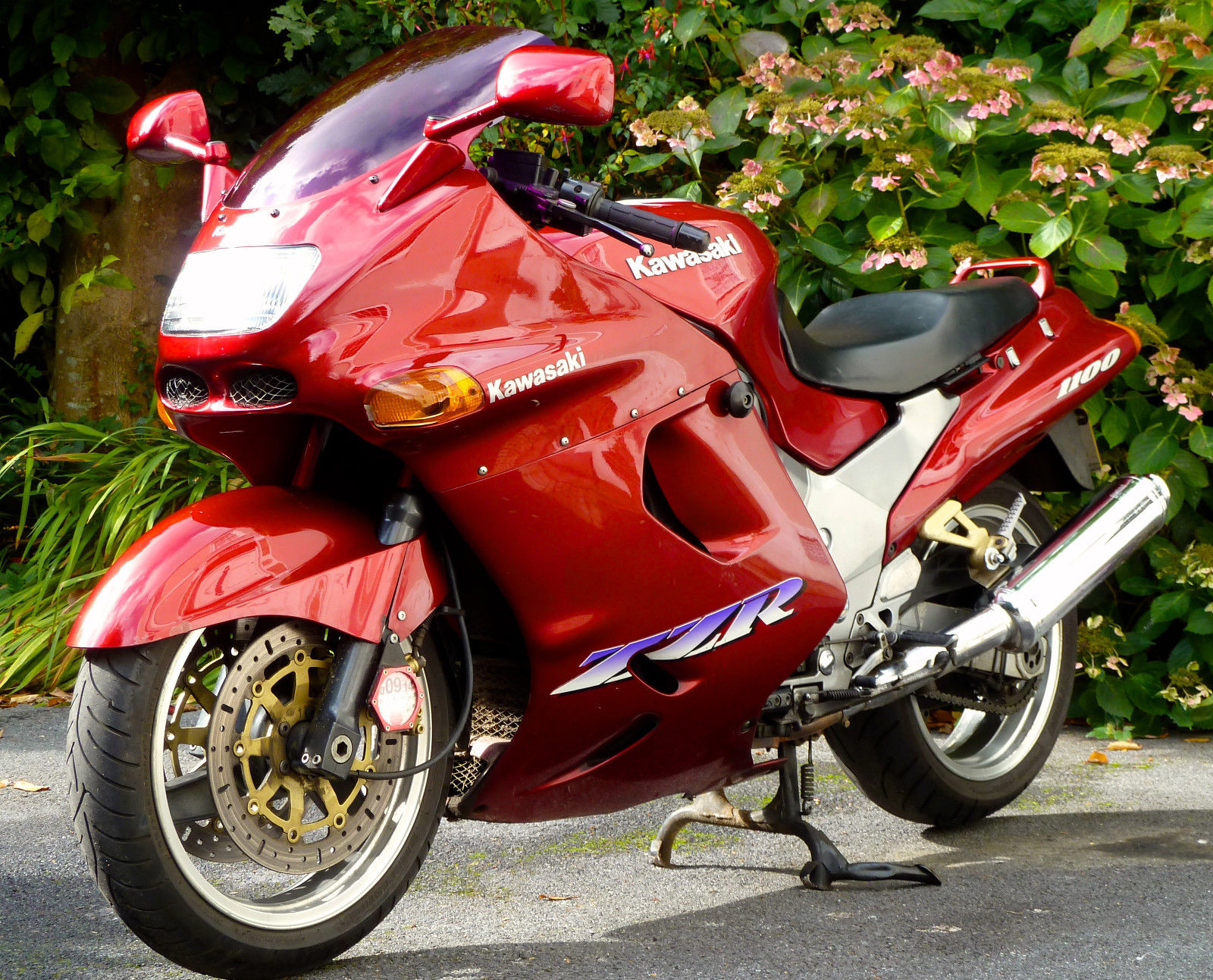 Мотоцикл kawasaki zzr 1100 1997: разъясняем развернуто