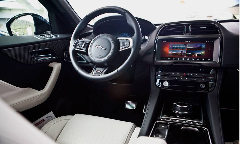 Jaguar f-pace, обзор, технические характеристики, экстерьер и интерьер, возможности автомобиля
