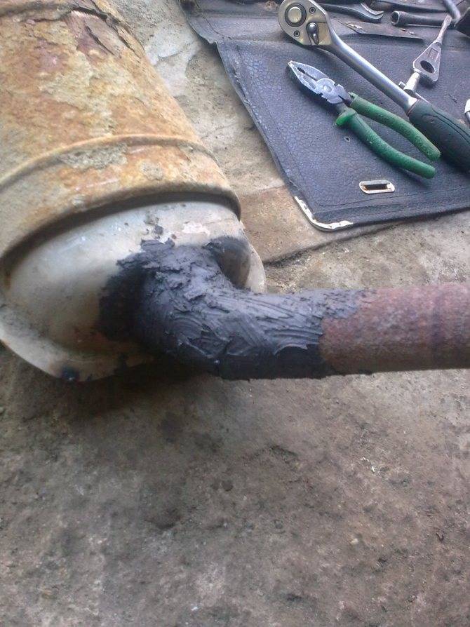 Материалы для ремонта выхлопной – герметик для глушителя, термолента, цемент