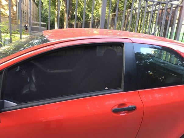 Штраф за шторки на окна авто в 2020 году: можно ли вешать на боковые стекла
