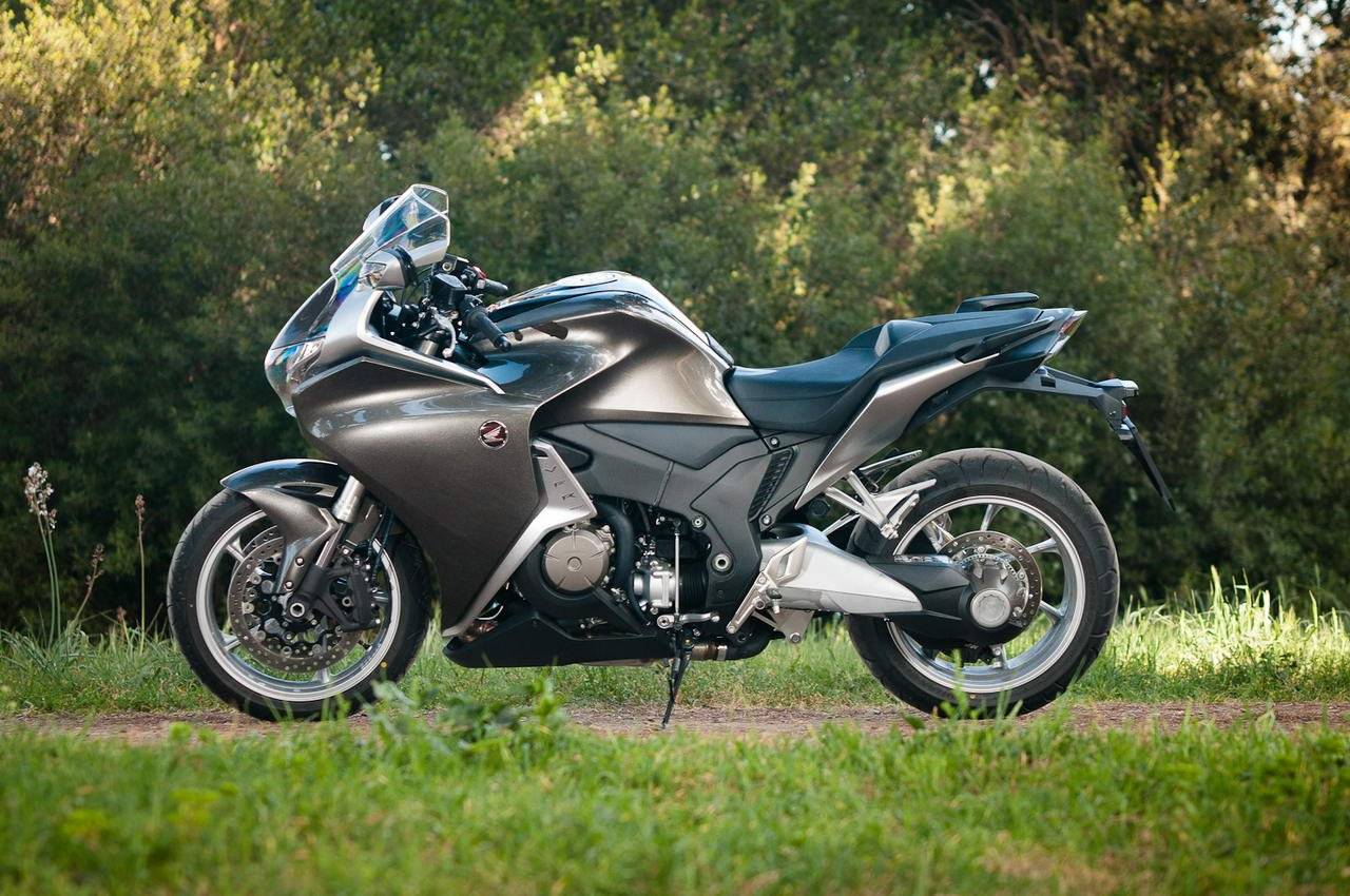 Honda vfr1200f