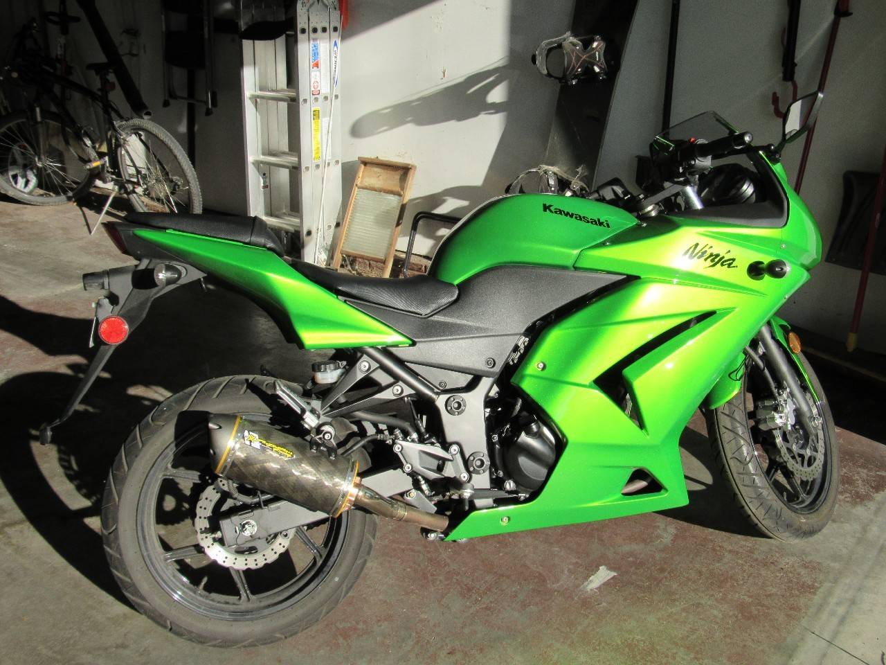 Мотоцикл kawasaki zzr 250: фото, обзор, технические характеристики, отзывы владельцев
