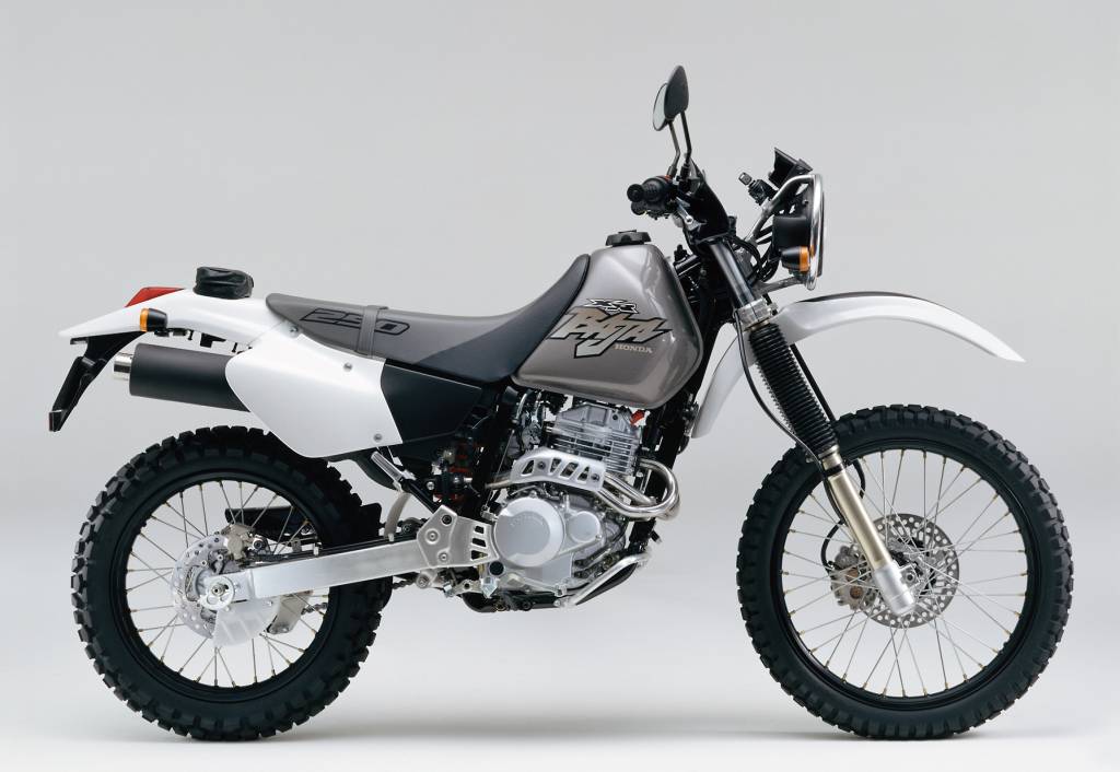 Информация по мотоциклу honda xr 250 (r, baja, motard)