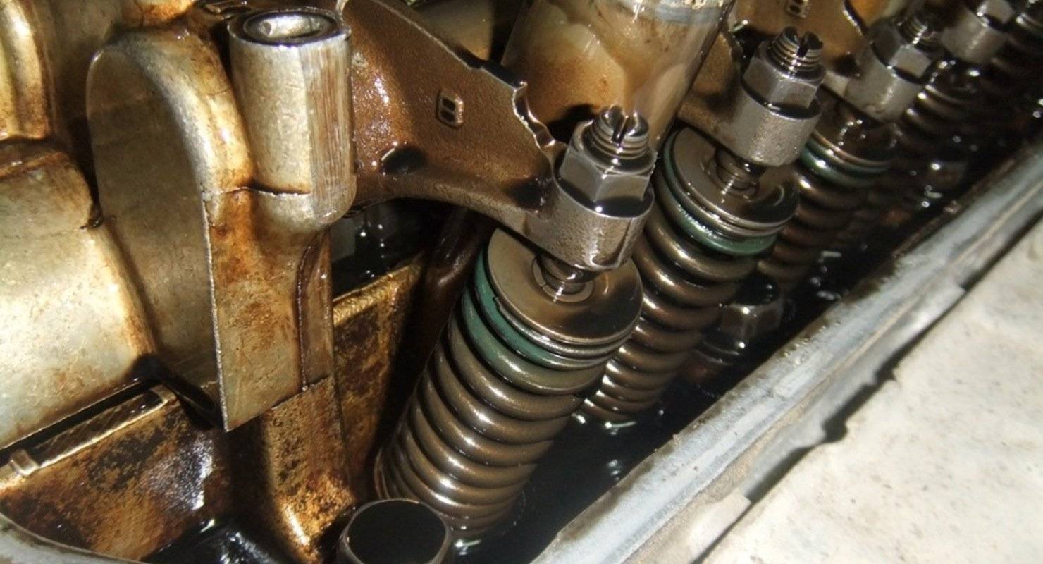 Стук клапанов в двигателе - причины почему стучат клапана и какие последствия ждать