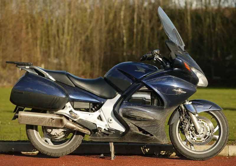 Honda pan european 1300: характеристики и фото