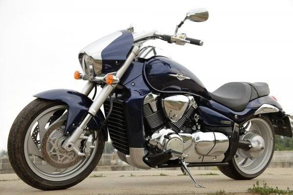 Семейства мотоциклов suzuki intruder, marauder, desperado, boulevard