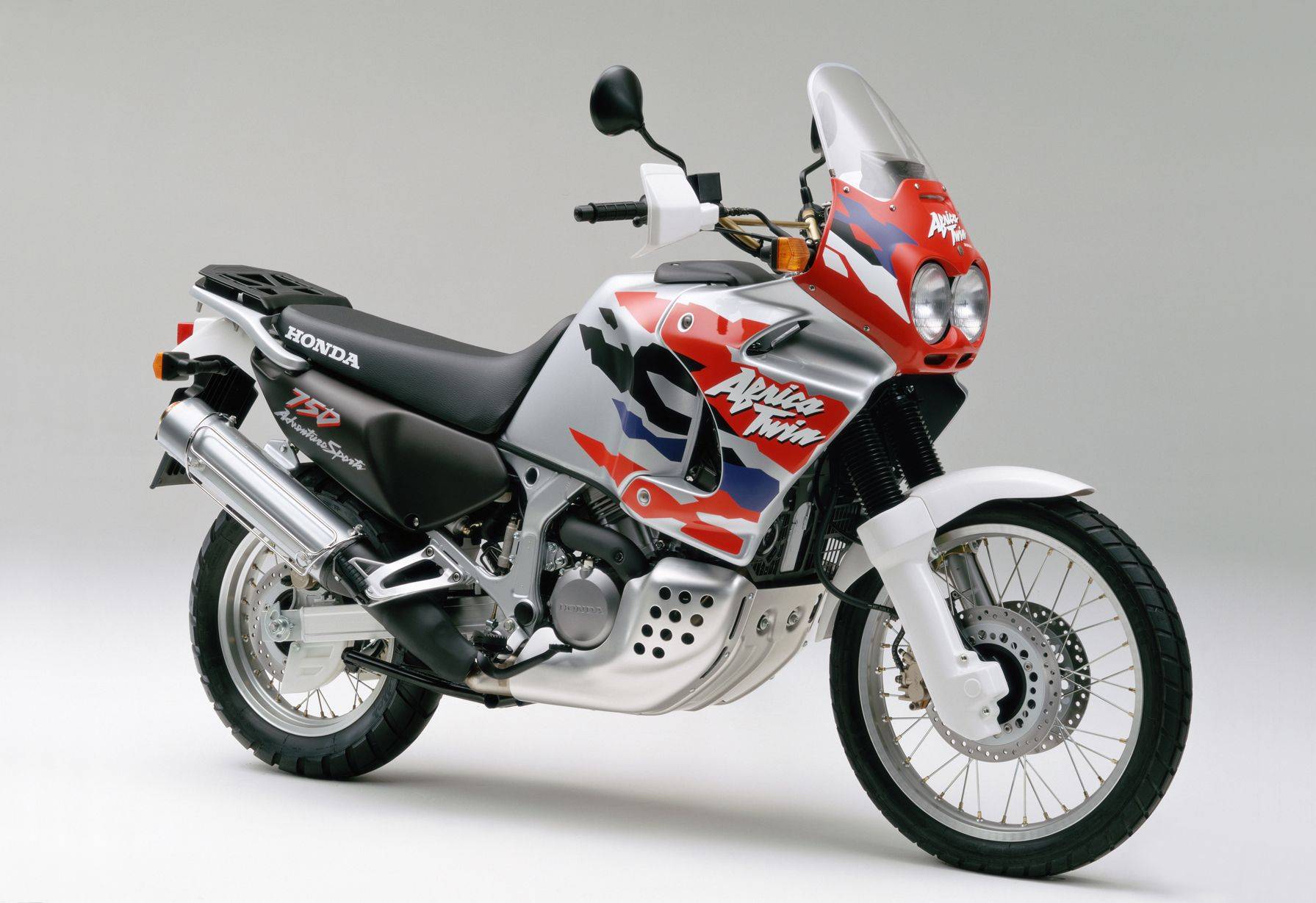 Информация по мотоциклу honda xrv 750 africa twin