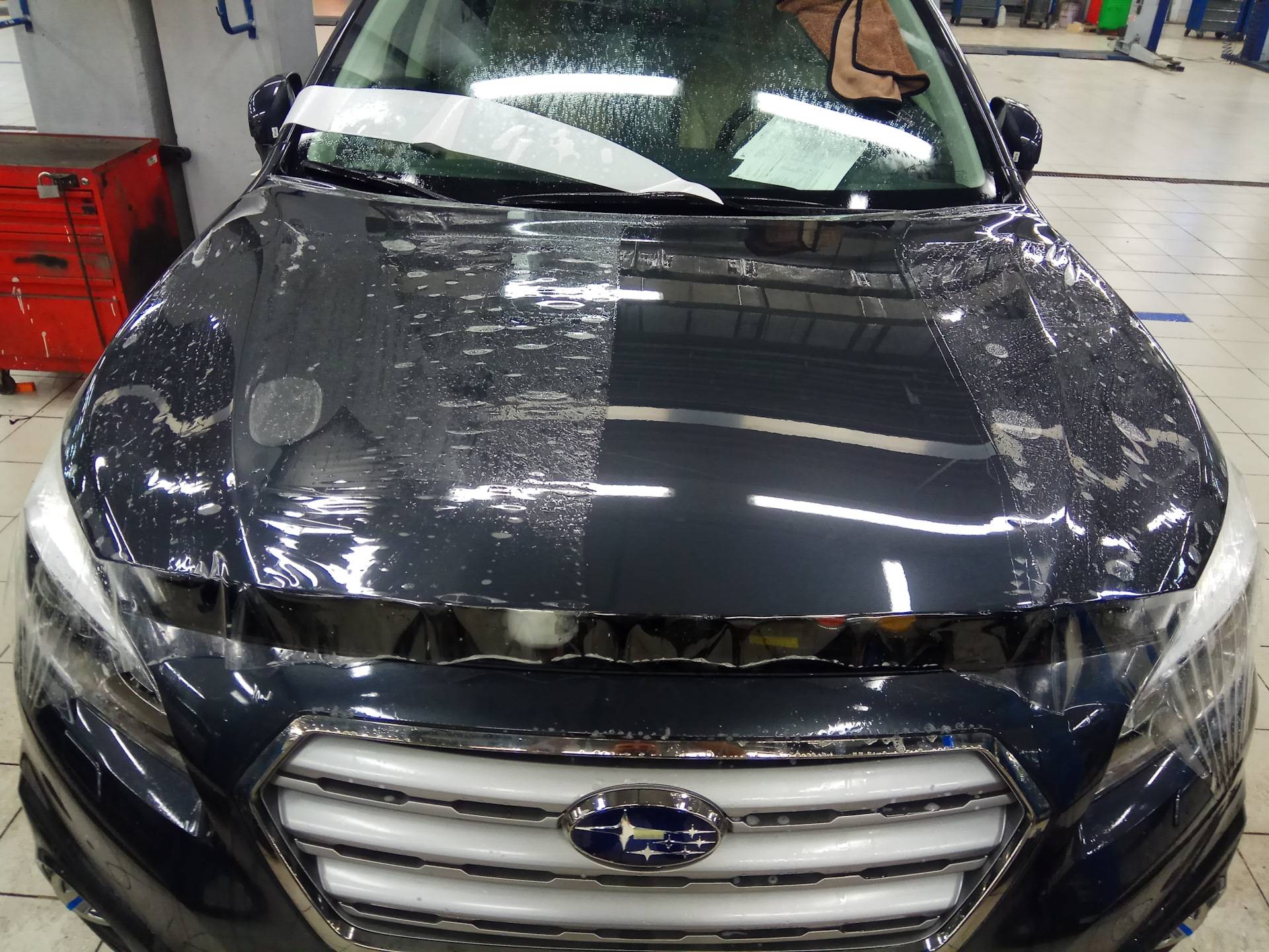 Способы защиты кузова автомобиля от сколов и царапин