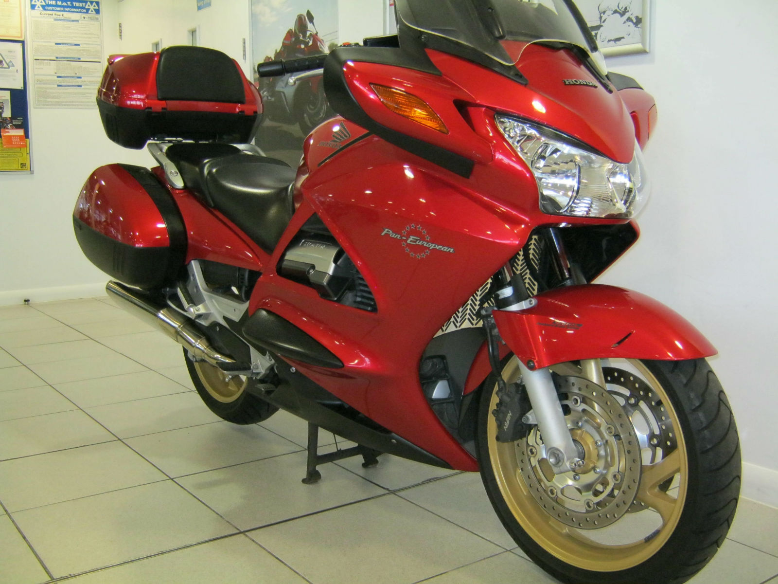 Honda st1300 Pan European 2012