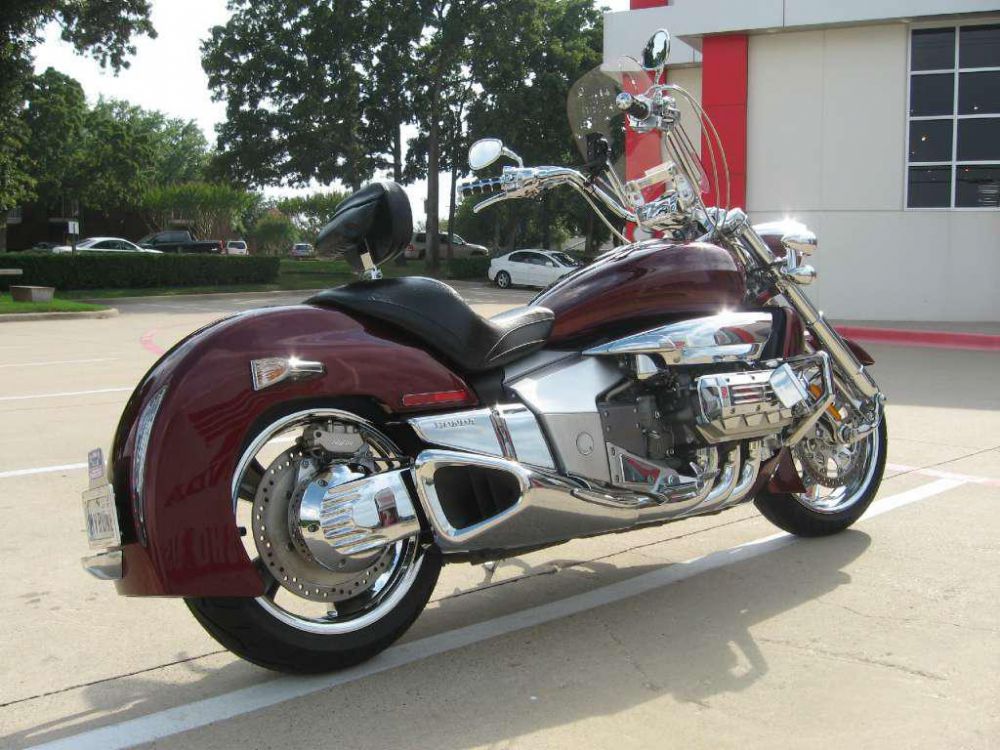 Honda Valkyrie Rune 2004