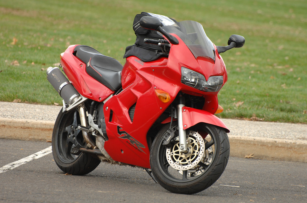 Vfr 800 — мотоэнциклопедия