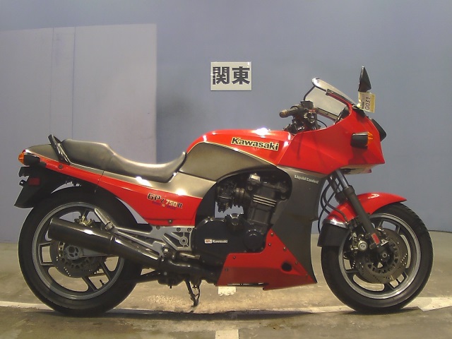 Kawasaki gpz 400 (gpz400r)