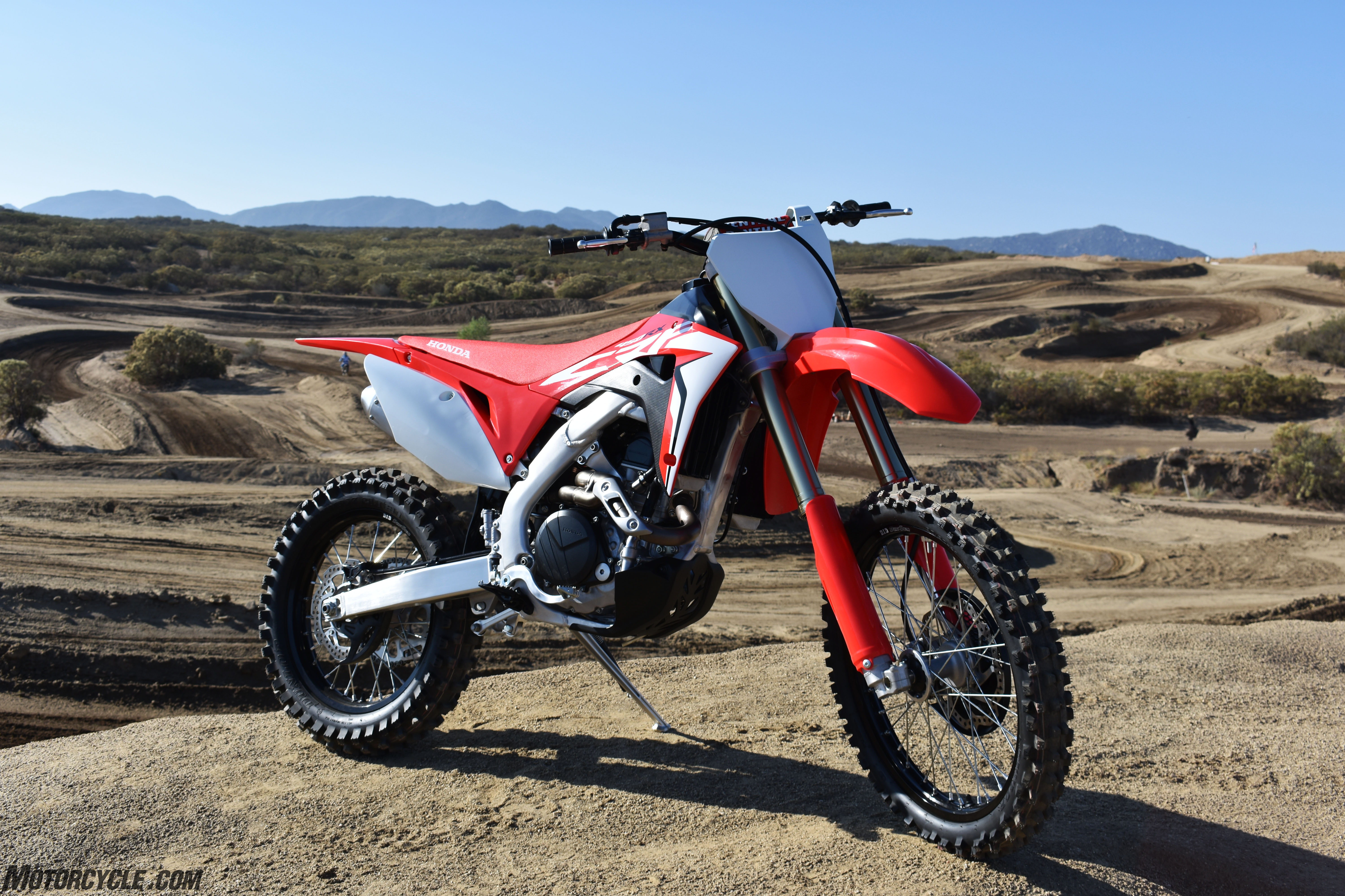 Кроссовые honda crf450r и crf450rх: что изменилось в 2021 модельном году