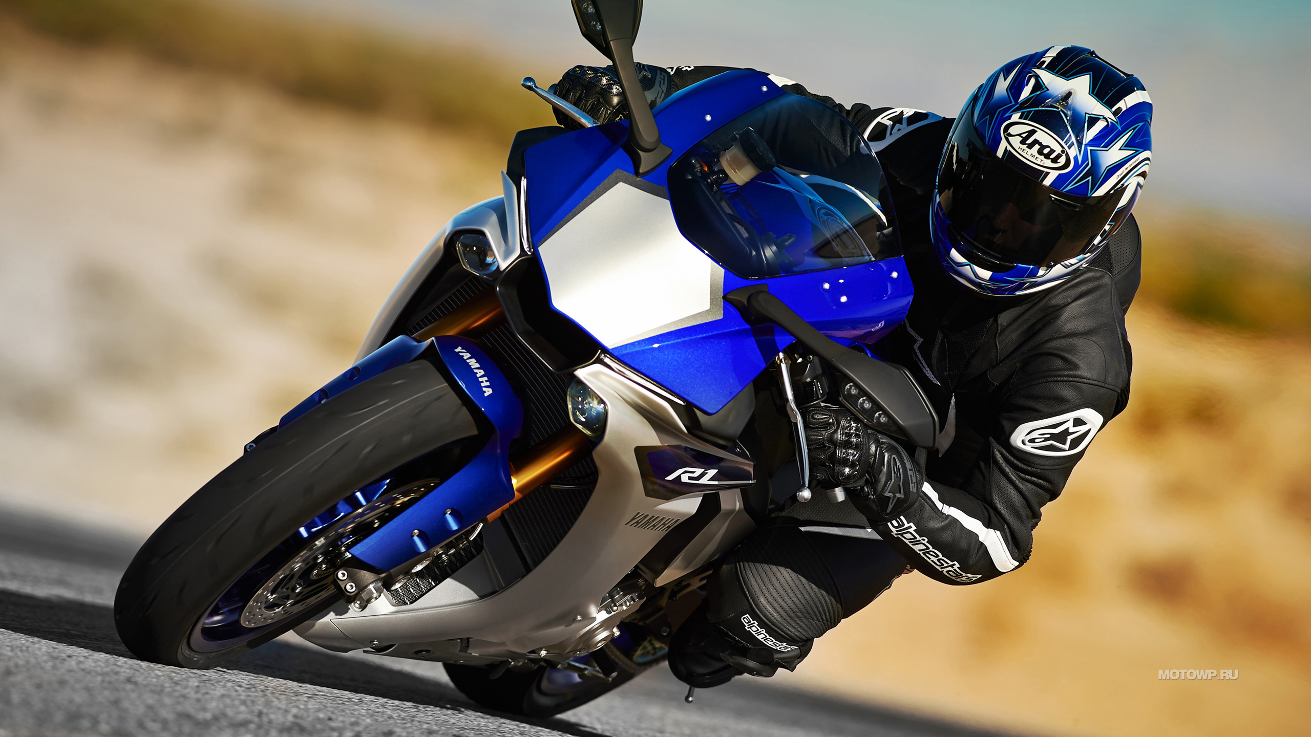 О мотоцикле yamaha r1