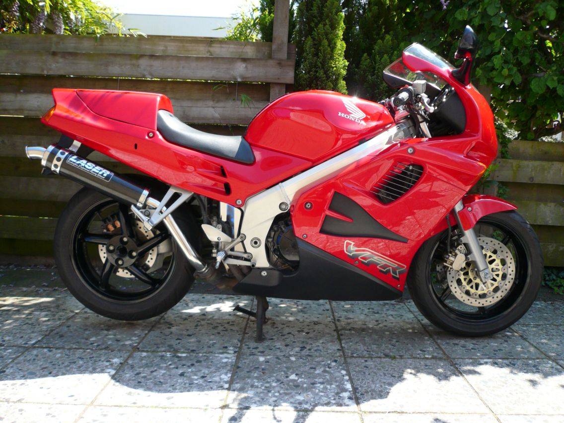 Honda vfr750f: history, specs, pictures - cyclechaos