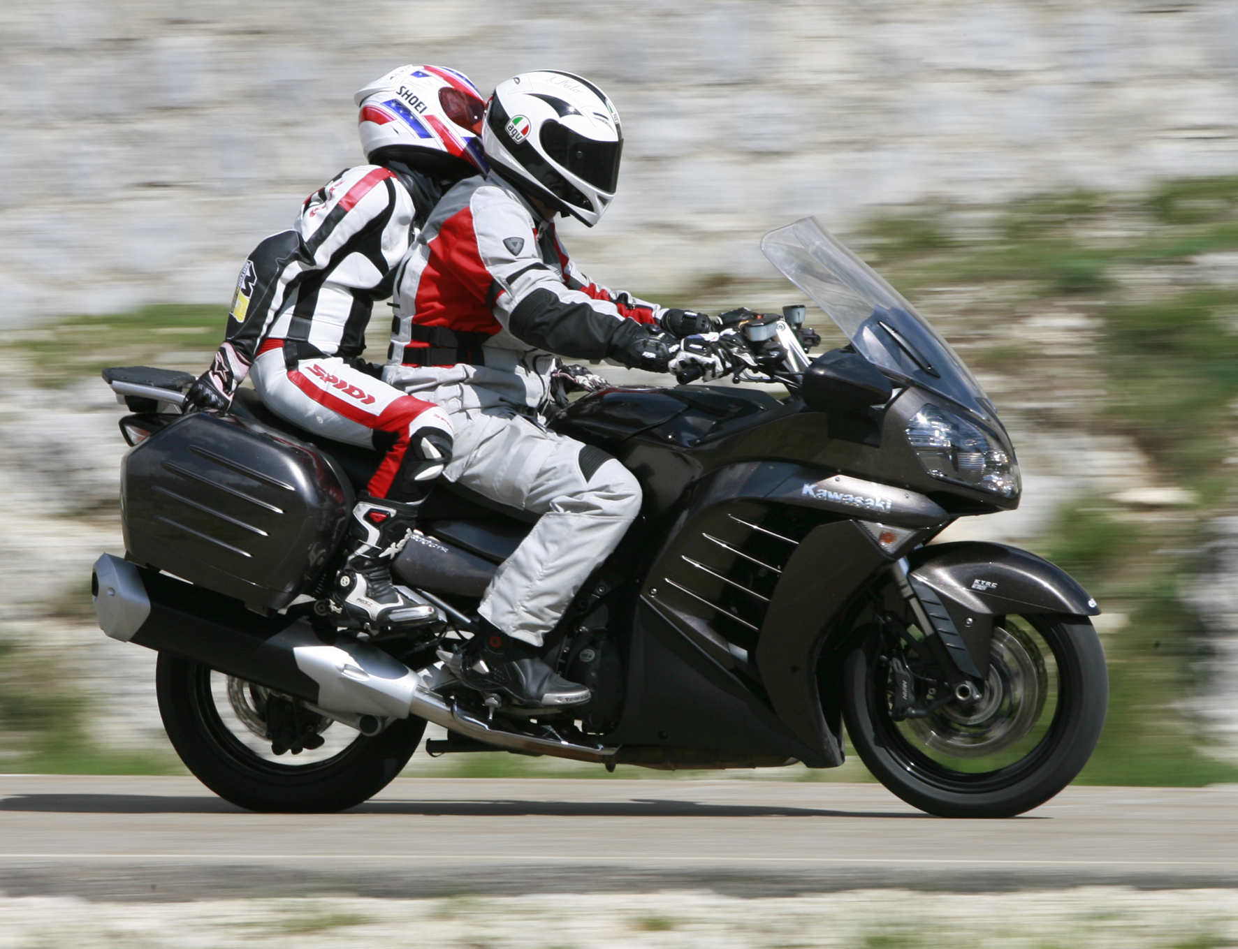 Информация по мотоциклу kawasaki gtr 1000