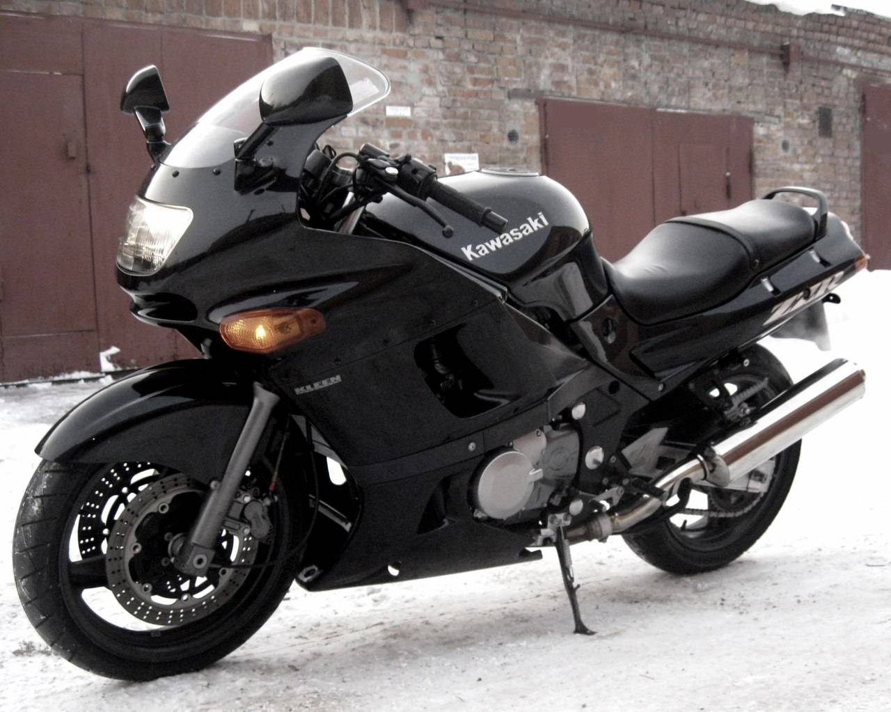 Мотоцикл kawasaki zzr 400 2002: все нюансы
