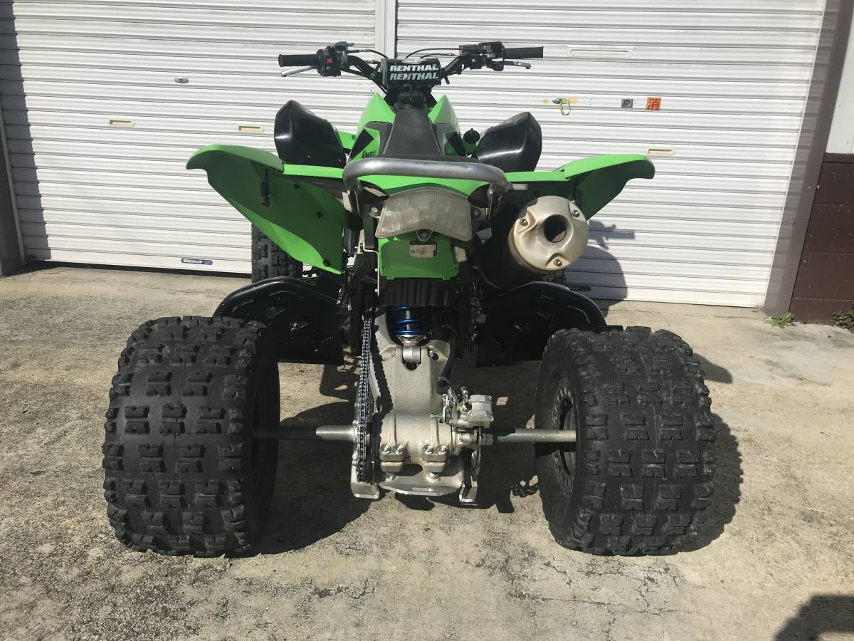 Кроссовые квадроциклы Kawasaki