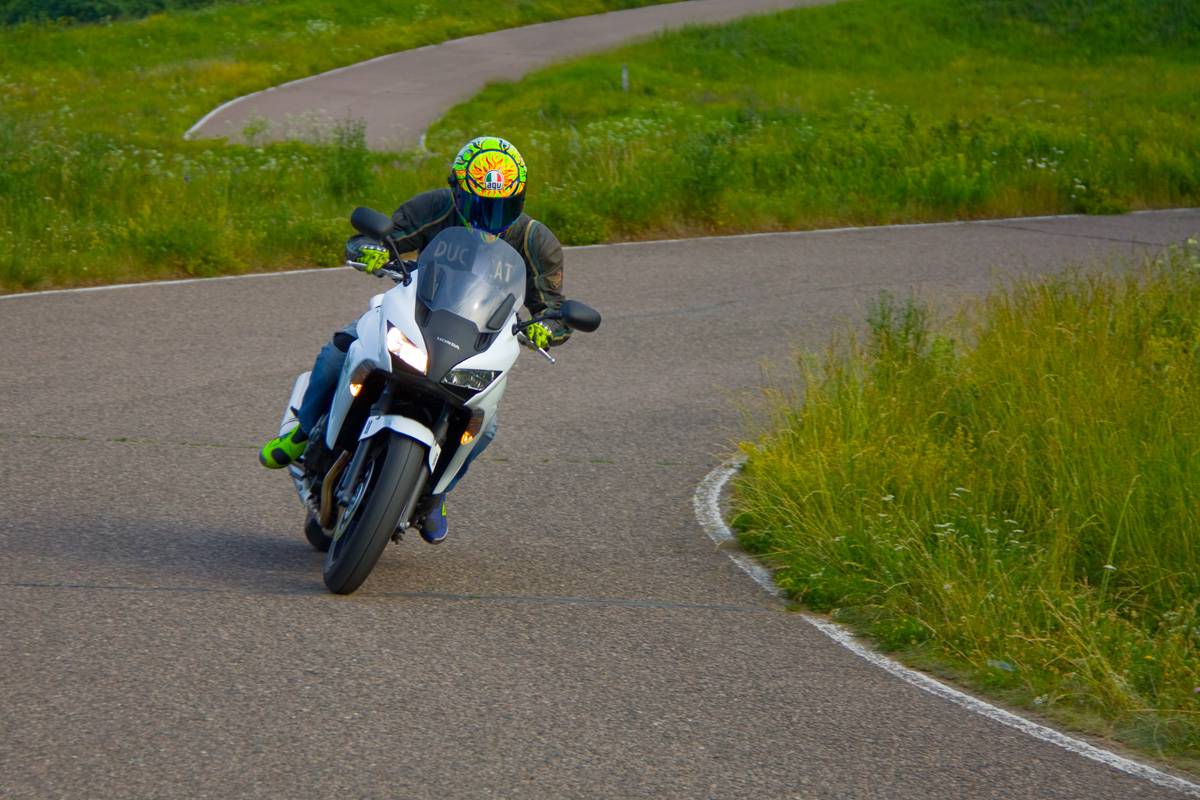 Мотоцикл honda cbf 1000 - надежный байк со множеством достоинств | ⚡chtocar