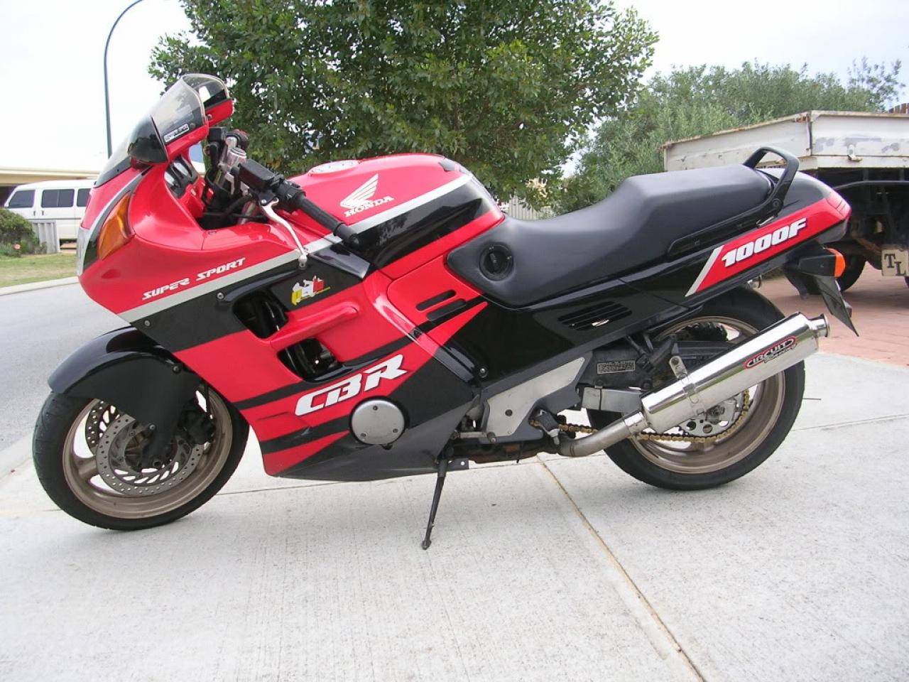 Honda cbr1000f - википедия - honda cbr1000f