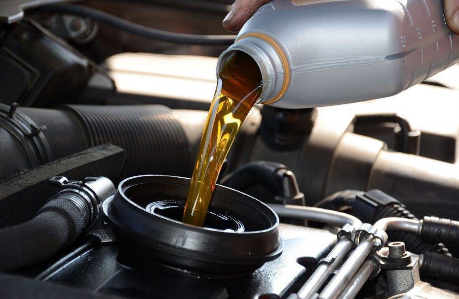 Моторное масло: как выбирать и когда менять. советы экспертов зр. как выбрать масло для машины?