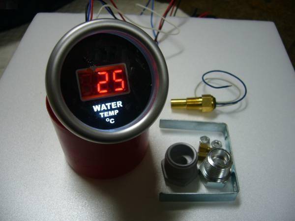 Напряжение на датчике температуры охлаждающей жидкости