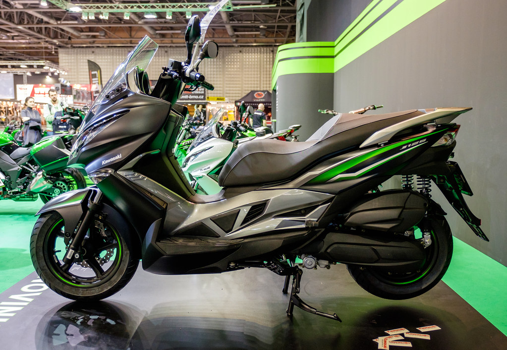 Kawasaki ninja 300 (ex300a, ex300b): review, history, specs