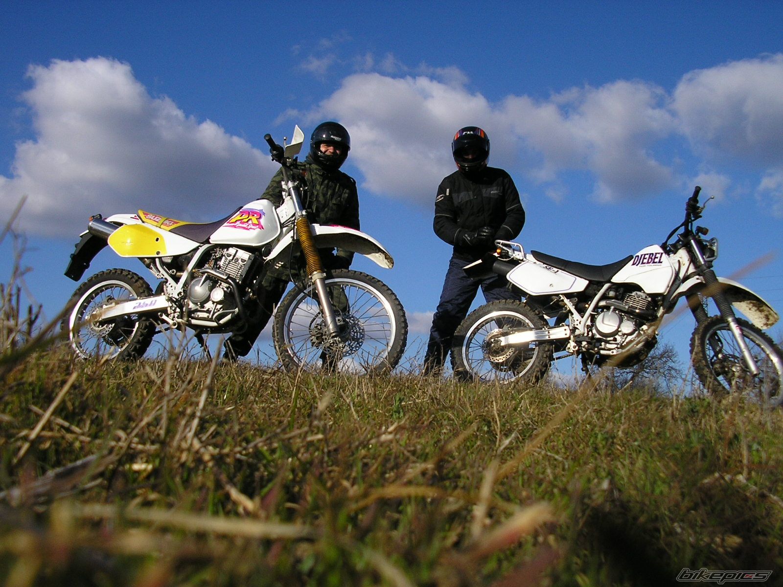 Мотоцикл ec 200 (2009): технические характеристики, фото, видео